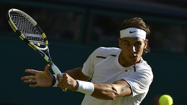 Primera victoria de Nadal en hierba