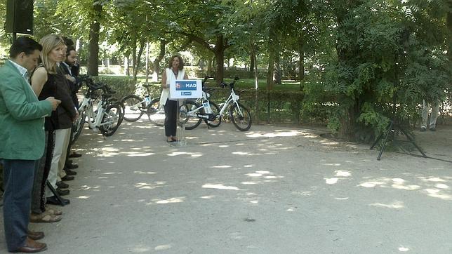 Arranca BiciMad, el servicio de alquiler de bicicletas de Madrid
