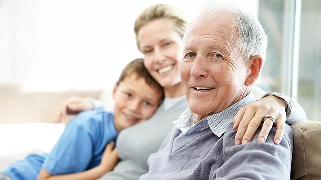 ¿Por qué las personas felices viven más?