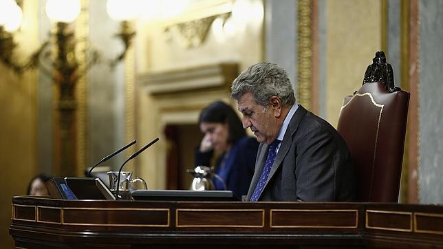 El presidente del Congreso, Jesús Posada, en el pleno del Congreso