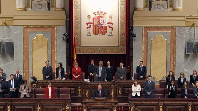 El diputado popular Jesús Posada y el resto de los miembros de la Mesa, tras ser elegido presidente de la Cámara