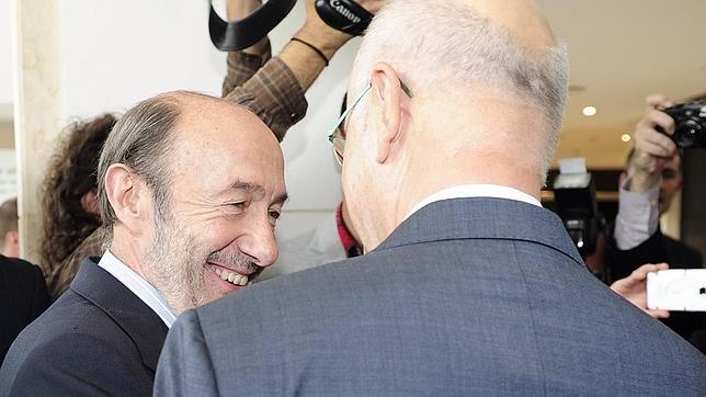 CiU se abstiene junto al PSOE de apoyar el aforamiento de Don Juan Carlos