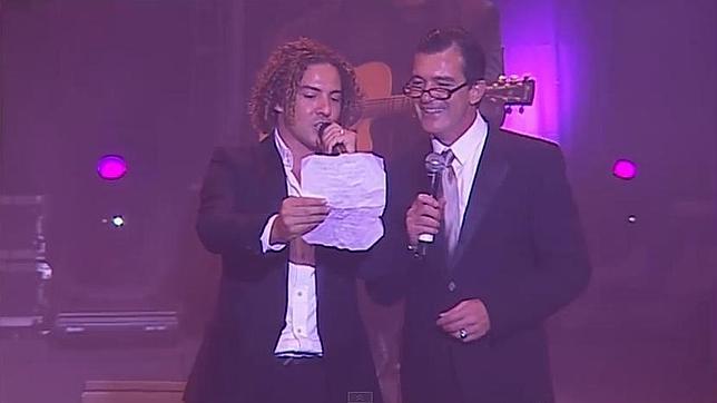 Antonio Banderas y David Bisbal, dos mariachis y un destino