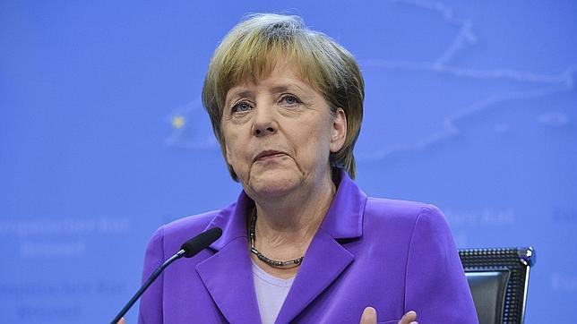 Merkel exige a Rusia que «dé pasos en las próximas horas» tras el ultimátum
