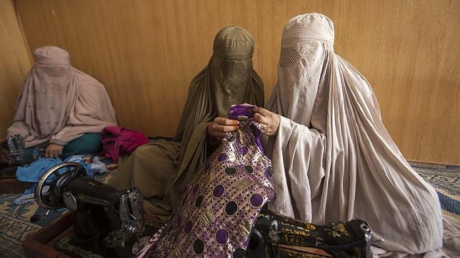 Degüellan con una guadaña a su hija de 17 años y a su pareja por casarse sin consentimiento