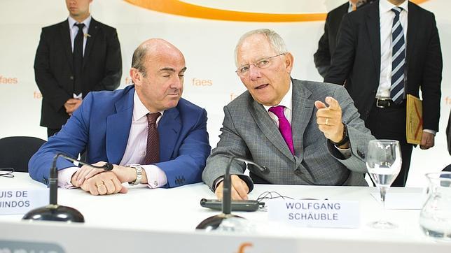 De Guindos avanza un crecimiento en el segundo trimestre superior al 0,4% del PIB