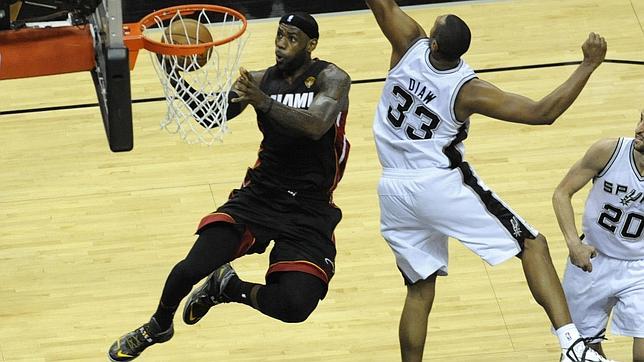 Pau Gasol, estrella en el mercado de agentes libres de la NBA que empieza hoy