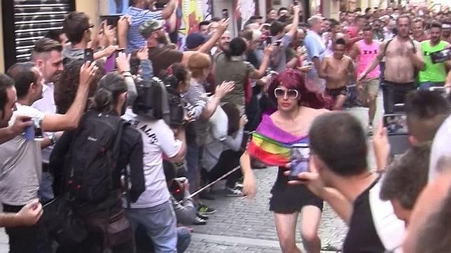 Un Orgullo de lo más divertido a pesar de la falta de música