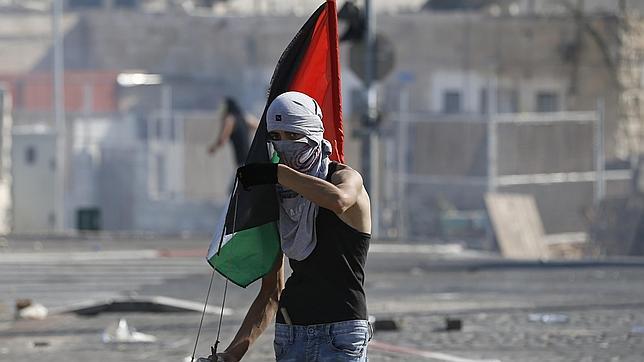 La Aviación israelí bombardea tres objetivos de Hamas en el sur de Gaza