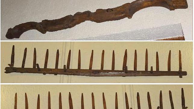 Yugo y rastrillos rústicos que decoraban las paredes del hotel Santa María de El Paular