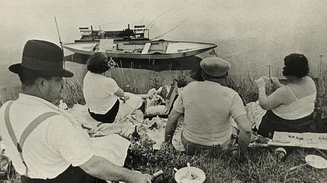 «A orillas del Marne», fotografía de Cartier Bresson