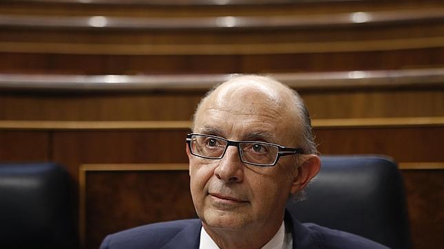 Montoro avanza que la recaudación hasta junio subió un 5%