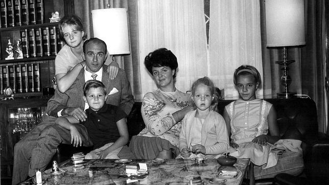 Hogareño y de la gran raza de los rubiascos