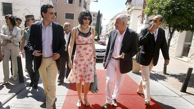 El Festival de L'Alfàs del Pi premiará a la Diputación de Alicante con el «Faro de plata»