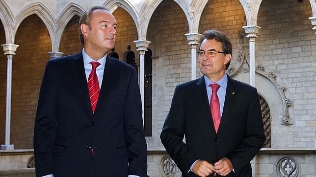 El PP aprobará las mociones contra las injerencias de Mas a lo largo del verano