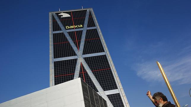 Moody's mantiene en negativo la perspectiva de la banca española