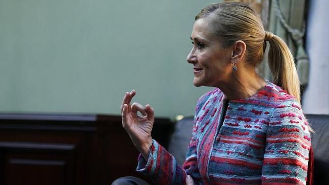 Cifuentes, sobre la prostitución: «La mayoría son víctimas de explotación»