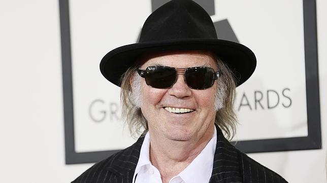 Neil Young cancela su concierto en Israel por el conflicto