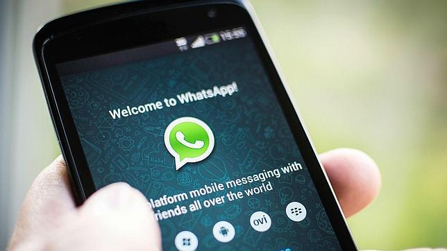 La versión beta de WhatsApp permite guardar los chats