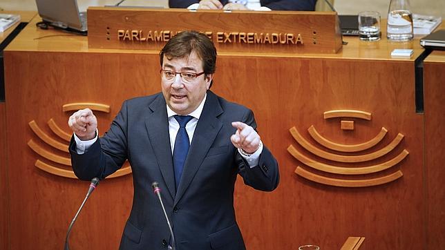 El dirigente socialista promovió una moción de censura en su propia comunidad