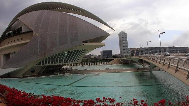 Las ocho grandes polémicas de Calatrava