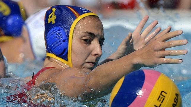 España ridiculiza a Francia en el Europeo