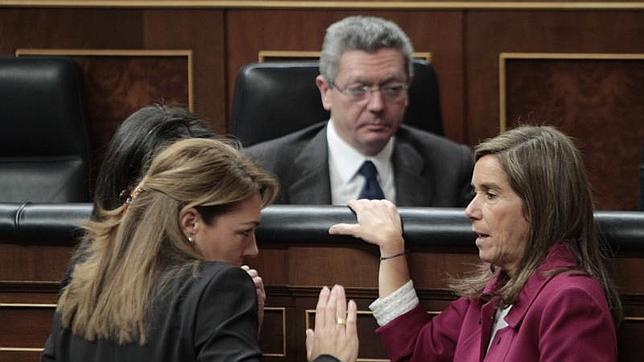 Cuatro comunidades piden la retirada del anteproyecto de Ley del Aborto
