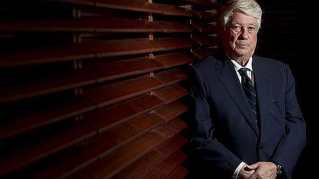 Trabajadores de varias cafeterías de Arturo Fernández irán hoy a la huelga