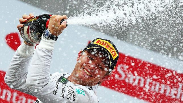 Rosberg, agradecido por un «coche fantástico»
