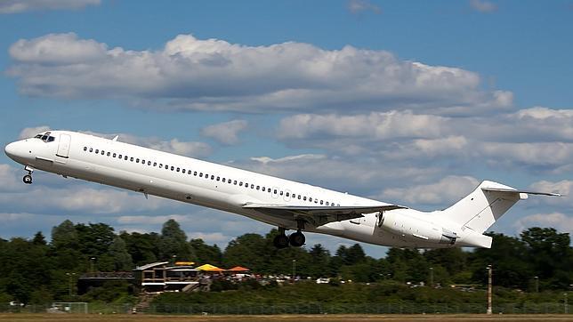 Malí y los grupos armados firman el «cese de hostilidades» tras la desaparición del avión