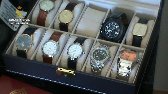 Golpe a una banda que robaba en chalés disfrazados de jardineros