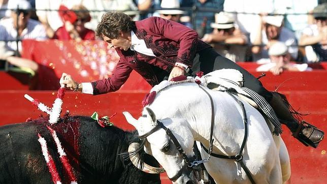 Ni lleno, ni toros, ni emoción