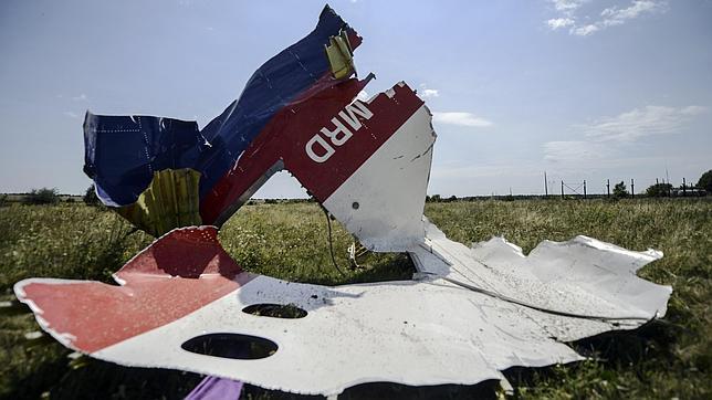 Nuevos combates en el este de Ucrania dificultan la investigación sobre el avión derribado