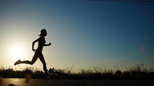 Correr, aunque sea poco, protege nuestro corazón