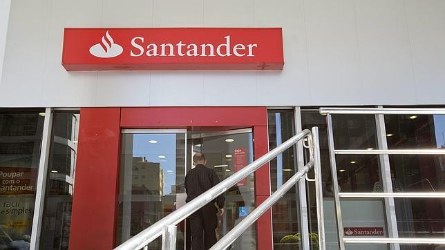Spa, pádel y cenas en agosto para el liberado sindical del Santander