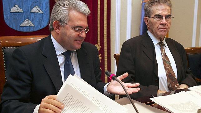 La proposición de ley de participación institucional vulnera la Constitución