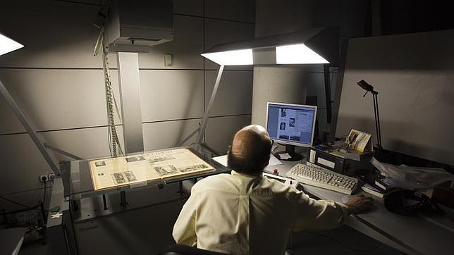 Escáner para digitalizar de la Biblioteca Nacional
