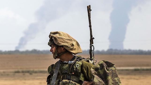 Un soldado israelí desplegado en la Franja de Gaza