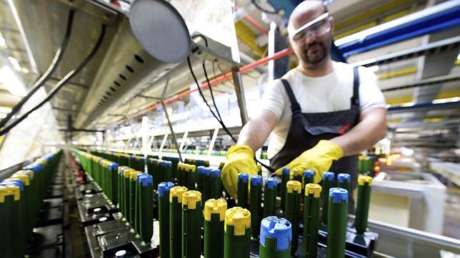 La inflación cae una décima en la Eurozona y se sitúa en su nivel más bajo desde 2009