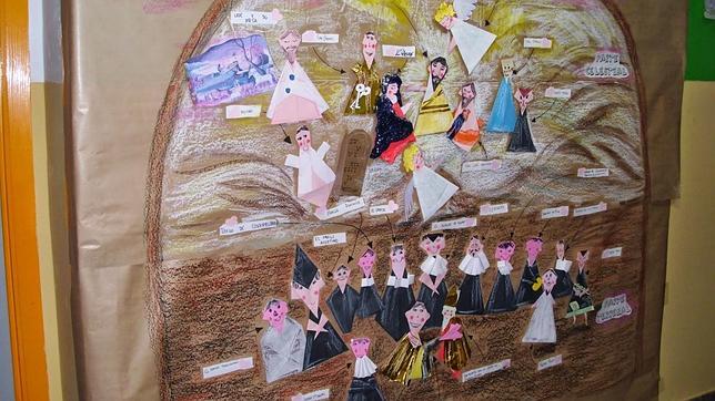 Mural del Entierro del Conde de Orgaz con figuras de papiroflexia