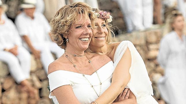 La fiesta de blanco que mira a Togo y reúne al todo Mallorca