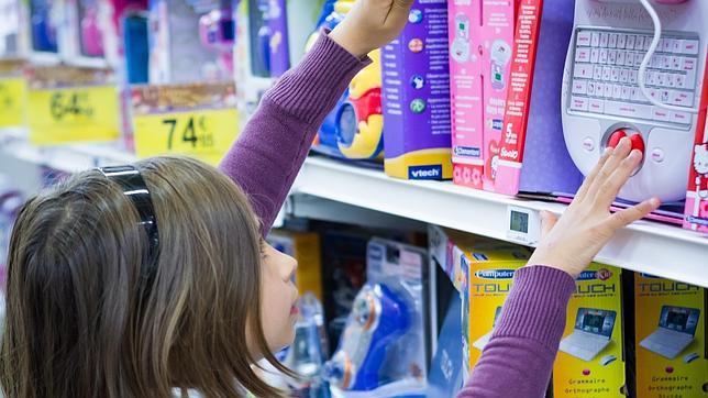 La confianza de los consumidores cae un 0,4 en julio