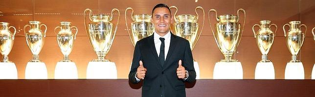 Keylor Navas: «No voy a cambiar por la decisión del cuerpo técnico»