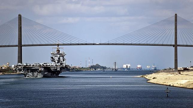 Egipto planea construir un nuevo Canal de Suez