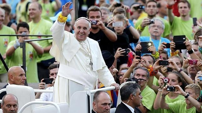 El Papa se estrenará con discursos en inglés durante el viaje a Corea