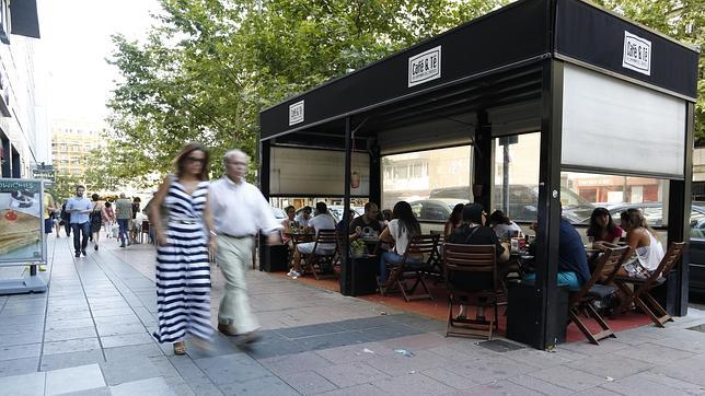 Los españoles emplean un 60% más de tiempo de ocio en restauración durante el verano
