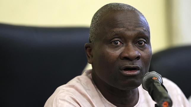 Sanidad empieza a controlar que los pasajeros que llegan de Nigeria no tienen ébola