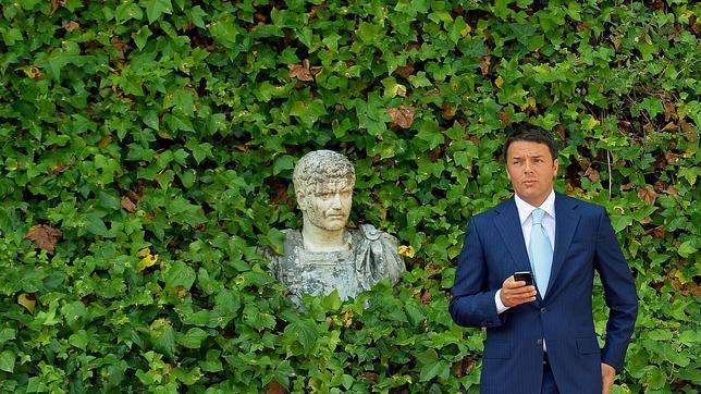 Rajoy da un espaldarazo a Renzi en materia económica