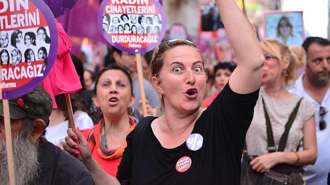 La risa subversiva de las mujeres turcas