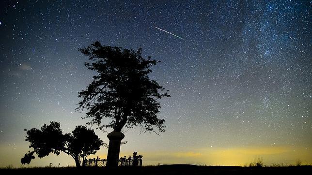 «Cita a ciegas» con las Perseidas por el brillo de la Luna
